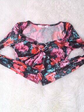 Madden NYC Velvet Long Sleeve Crop Tops Size XS